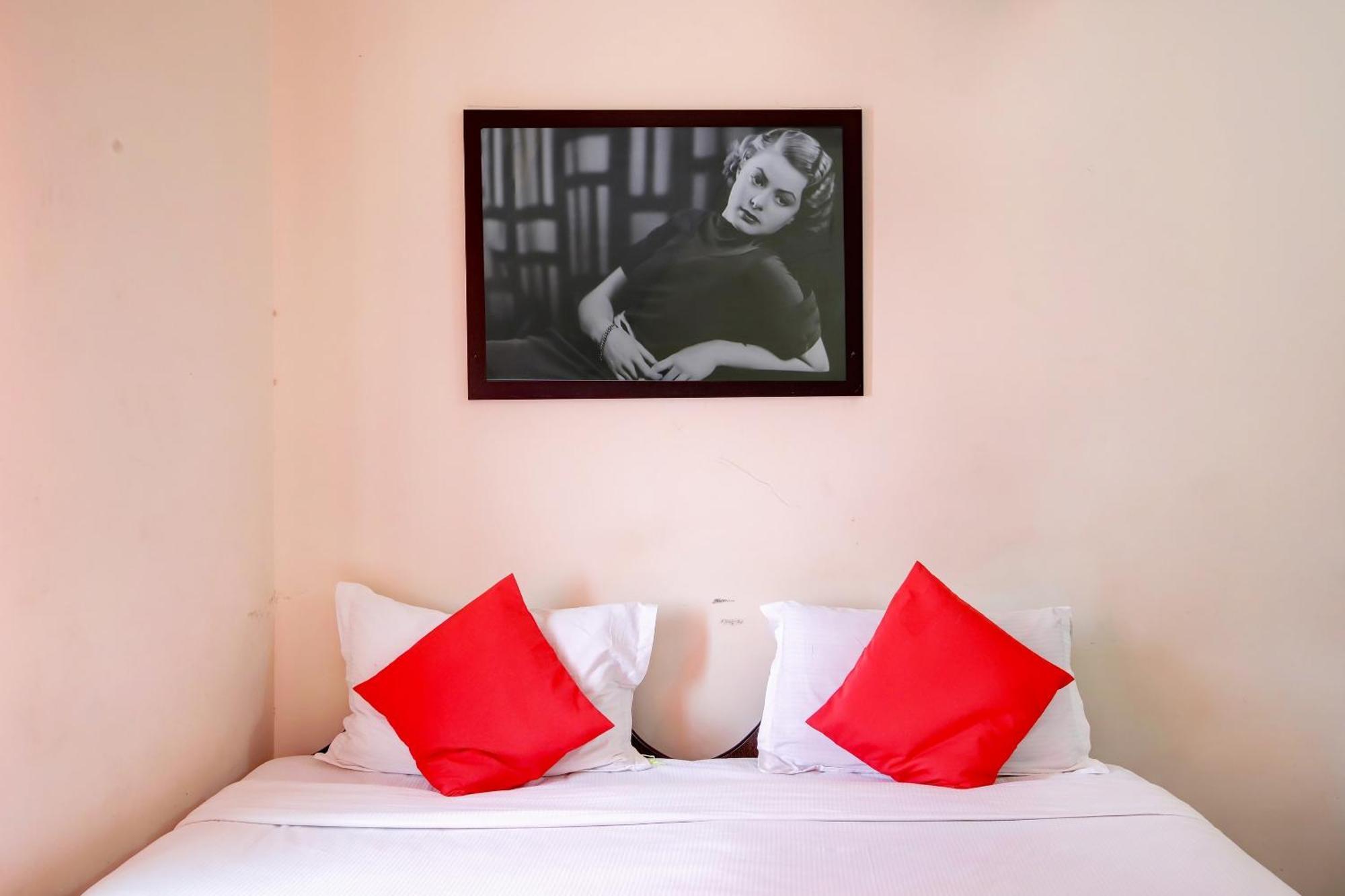 Hotel O Hotel Utsav Palace Бангалор Экстерьер фото